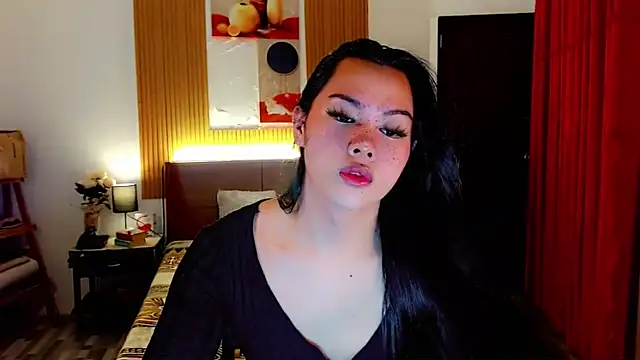 fallinLunaxX online show from 11.28.25