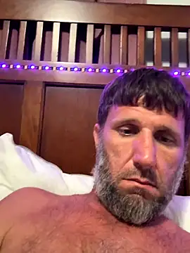 Snapshot of beastmaster504 chatting on 11.06.25 beastmaster504 online show from 11.06.25