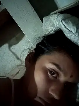 Snapshot of Cuty_kanchna chatting on 10.26.25 Cuty kanchna online show from 10.26.25