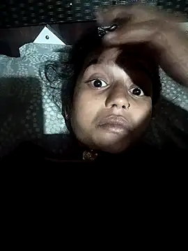 Snapshot of Cuty_kanchna chatting on 10.26.25 Cuty kanchna online show from 10.26.25