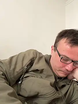 Snapshot of viktor1992-1-1 chatting on 02.23.26 viktor1992-1-1 online show from 02.23.26