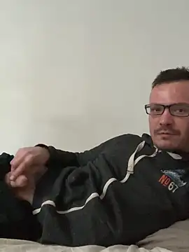 viktor1992-1-1 online show from 03.11.26