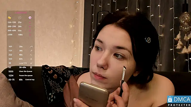 Kelly foox online show from 04.15.26