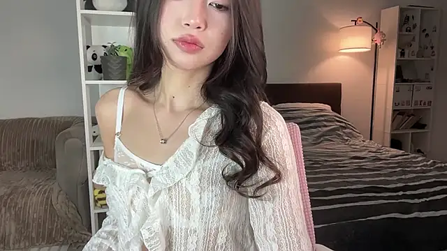 yourlittlesunrise  online show from 03.29.26