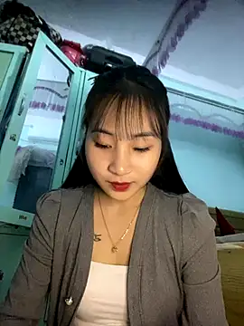 banlinh004 online show from 12.18.25