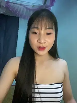 Snapshot of banlinh004 chatting on 06.08.26 banlinh004 online show from 06.08.26
