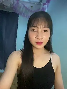 Snapshot of banlinh004 chatting on 06.12.26 banlinh004 online show from 06.12.26