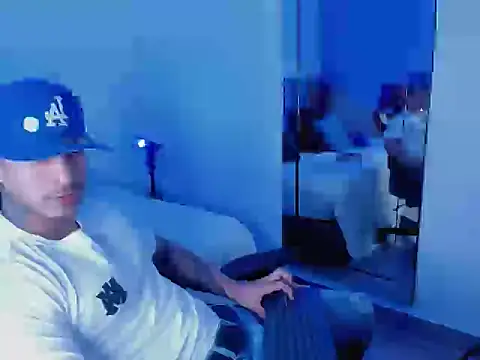 Dammianmiller online show from 10.08.25