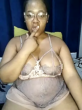 SweetJuicyPussy97 online show from 02.02.26