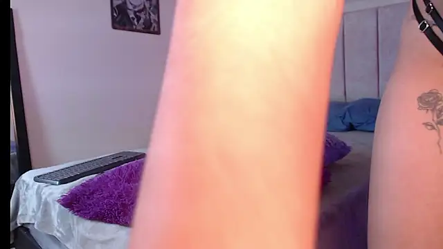 AgathaJane  online show from 02.28.26