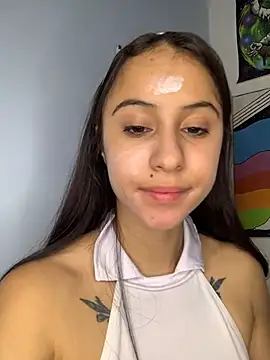 Alana Martinez  online show from 04.12.26