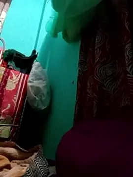 Snapshot of babbydoll-03 chatting on 11.15.25 babbydoll-03 online show from 11.15.25