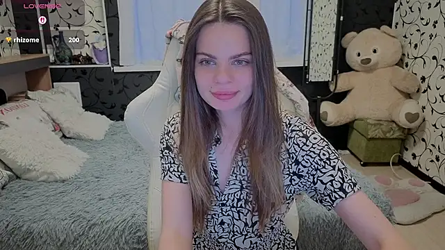 xAlisontiny online show from 06.14.26