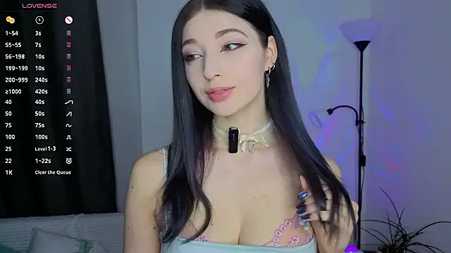 lina leum online show from 02.14.26