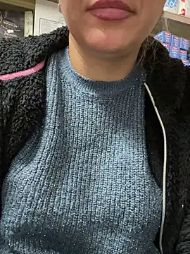 Snapshot of Daiana_Andra chatting on 10.17.25 Daiana Andra online show from 10.17.25