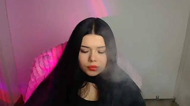 Mona Esty online show from 10.11.25