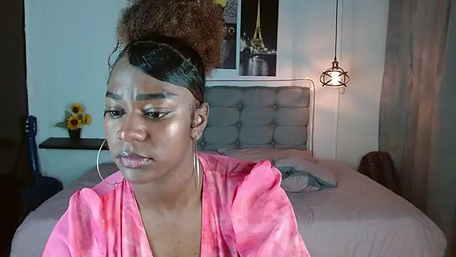 Snapshot of samara_roxx chatting on 11.08.25 samara roxx online show from 11.08.25