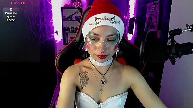 lunarichy22 online show from 12.17.25