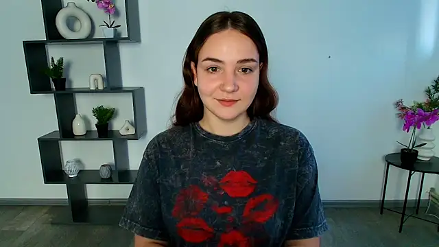 OliviaMontgommery online show from 11.22.25