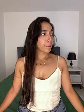 Snapshot of SabrinaEvanss_ chatting on 05.06.26 SabrinaEvanss online show from 05.06.26