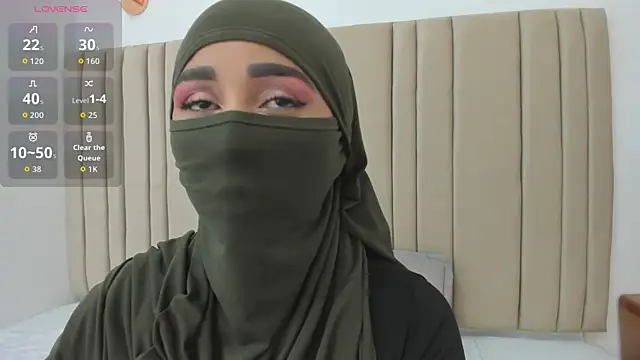  alishaa c online show from 10.16.25