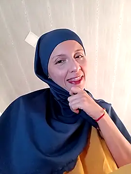 Snapshot of Aafsha_ chatting on 10.18.25 Aafsha online show from 10.18.25