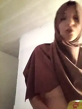 Snapshot of Aafsha_ chatting on 11.08.25 Aafsha online show from 11.08.25