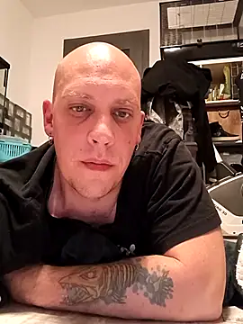 Snapshot of Kobradera1984 chatting on 11.20.25 Kobradera1984 online show from 11.20.25