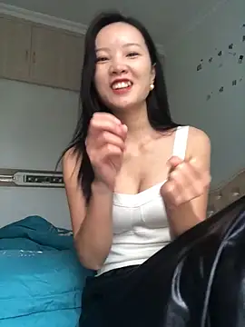 Mile-m online show from 10.17.25