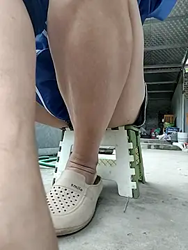 Snapshot of Mymy_love91 chatting on 10.23.25 Mymy love91 online show from 10.23.25