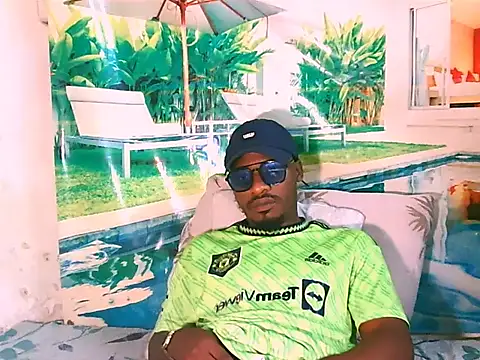 Snapshot of EbonyTiger69 chatting on 11.03.25 EbonyTiger69 online show from 11.03.25