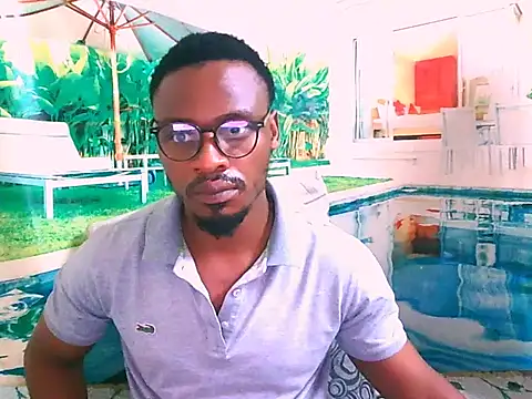 Snapshot of EbonyTiger69 chatting on 11.20.25 EbonyTiger69 online show from 11.20.25