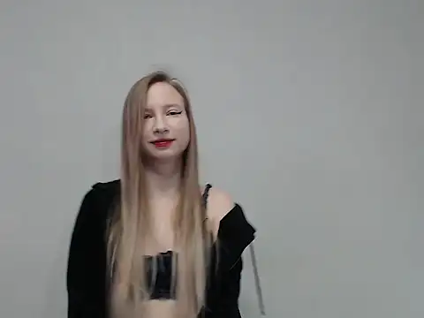 sophieryder online show from 03.14.26