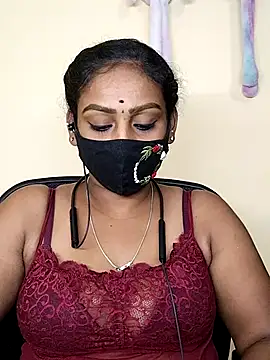 Snapshot of tamil_Monisha chatting on 06.23.26 tamil Monisha online show from 06.23.26