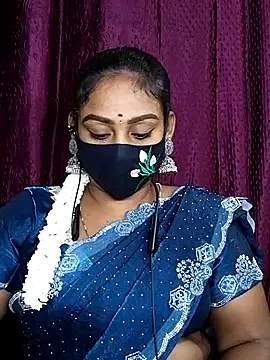 Snapshot of tamil_Monisha chatting on 07.11.26 tamil Monisha online show from 07.11.26