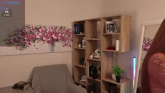 Snapshot of Eileen_Burton chatting on 04.12.26 Eileen Burton online show from 04.12.26