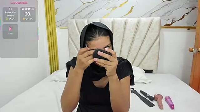 Yasmin nazer online show from 12.17.25