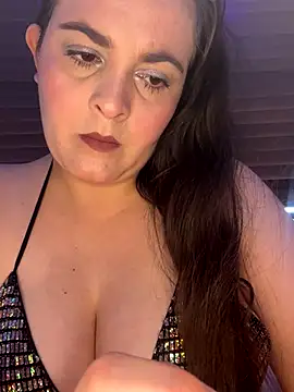 Snapshot of Anyhot_latina chatting on 11.05.25 Anyhot latina online show from 11.05.25