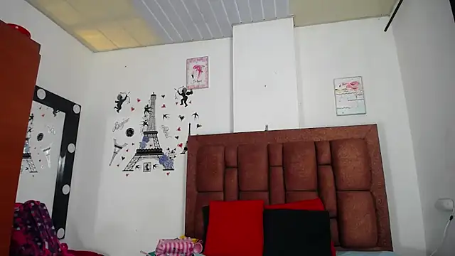 vauroraper online show from 11.25.25