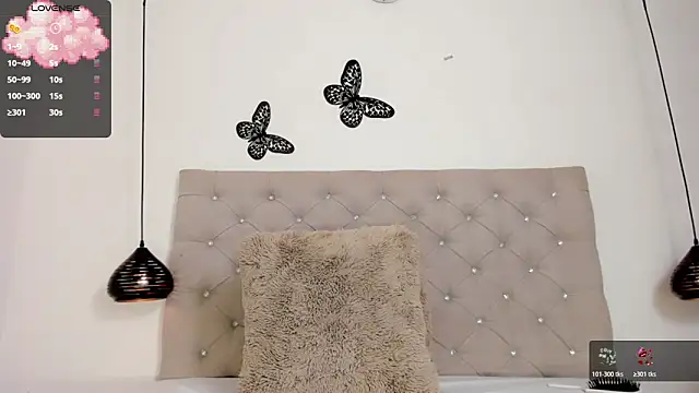 Rosse Alice  online show from 10.24.25