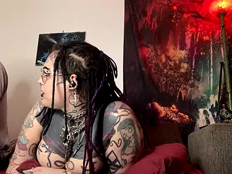 nyxvelon online show from 10.18.25