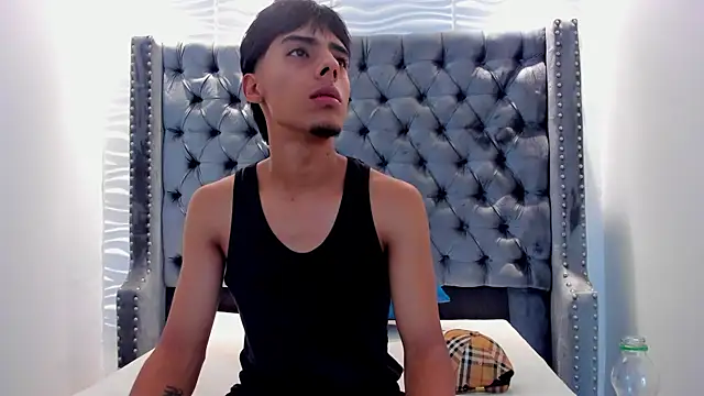 Snapshot of JACCOCK_4 chatting on 12.03.25 JACCOCK 4 online show from 12.03.25