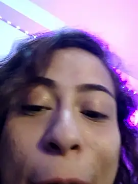  issy online show from 01.18.26