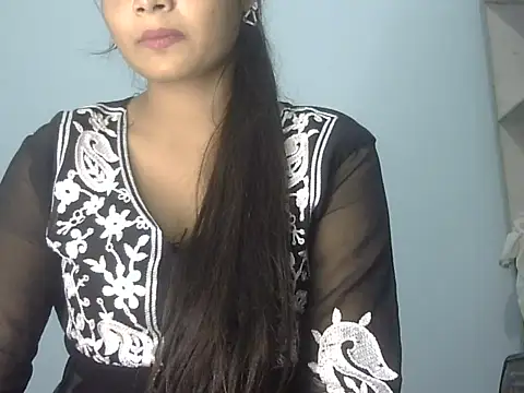 Snapshot of Joya_7 chatting on 11.19.25 Joya 7 online show from 11.19.25