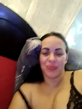 Stefaniyaxq online show from 11.14.25