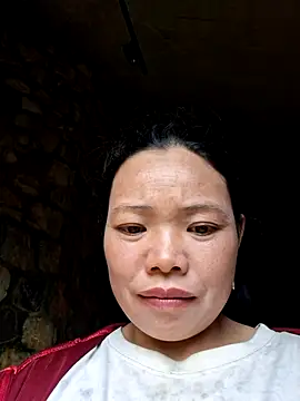 Snapshot of miomio-12 chatting on 10.11.25 miomio-12 online show from 10.11.25