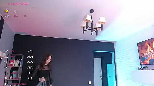 Jade Lumin online show from 11.04.25