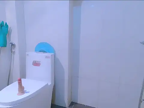 Snapshot of ravy_kim chatting on 11.03.25 ravy kim online show from 11.03.25