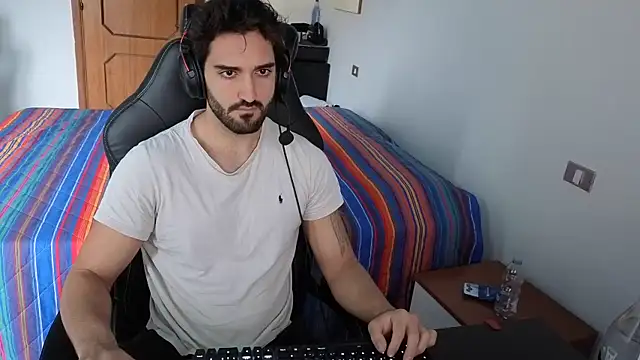 Al3xox02 online show from 04.02.26