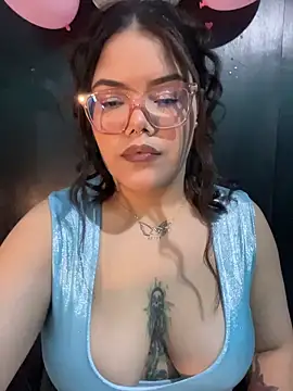 GabrielleMarsh1 online show from 11.30.25